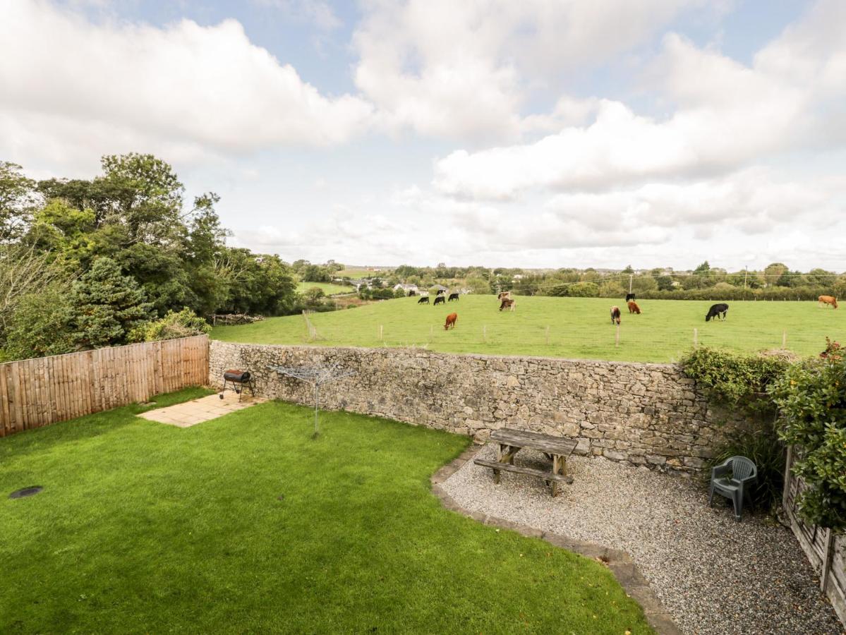 The Meadows Villa Pentraeth Exterior photo